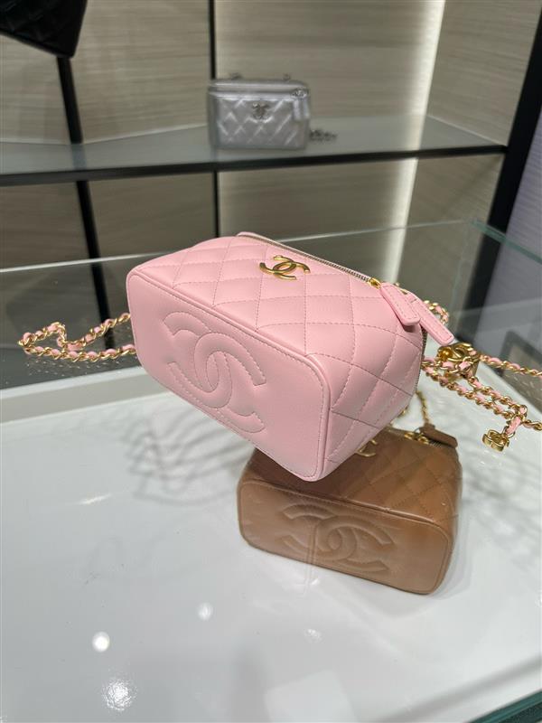 2026131222217621 700